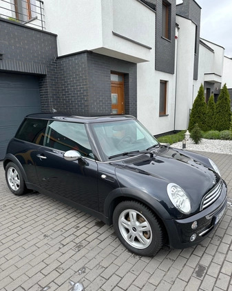 MINI ONE cena 20000 przebieg: 120000, rok produkcji 2005 z Kalisz małe 407